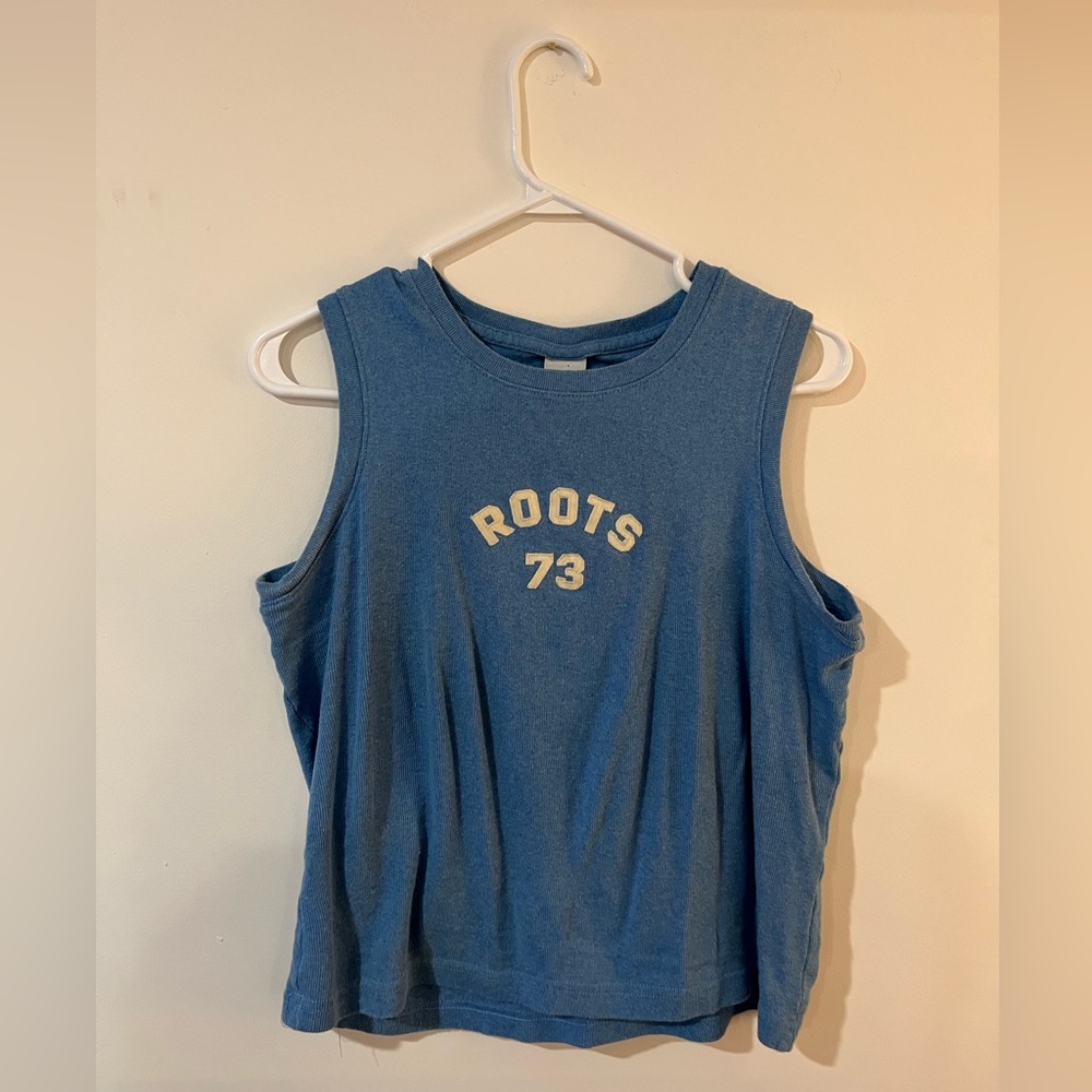 Vintage Roots sleeveless top 🤍